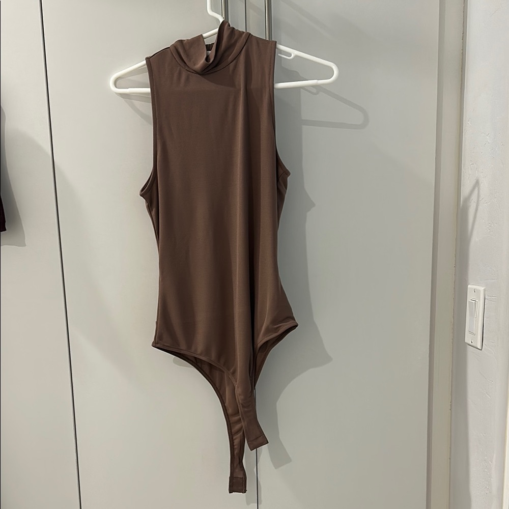 Mauve Turtleneck Sleeveless Bodysuit